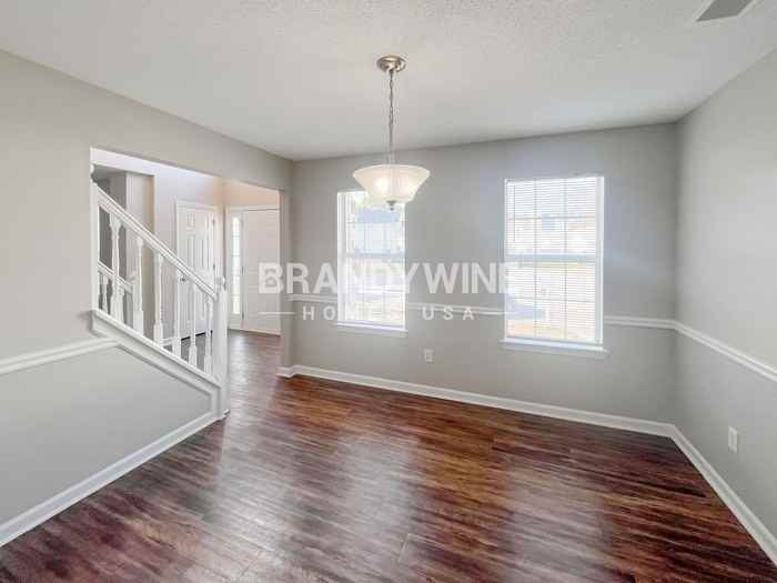 6749 Pole Creek Dr - Photo 5 of 33