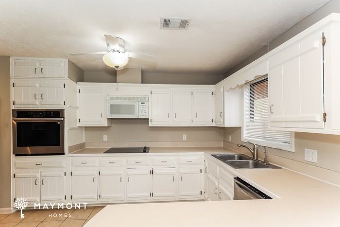106 Pat Mell Dr - Photo 7 of 16