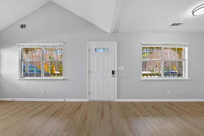 4660 Bryant Rd - Photo 3 of 26