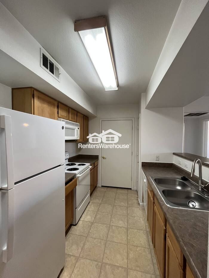 45 Maleena Mesa St #1923 - Photo 7 of 10
