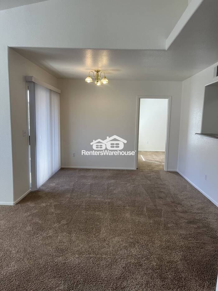 45 Maleena Mesa St #1526 - Photo 4 of 11