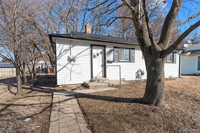 33114 Armada Ct - Photo 2 of 18