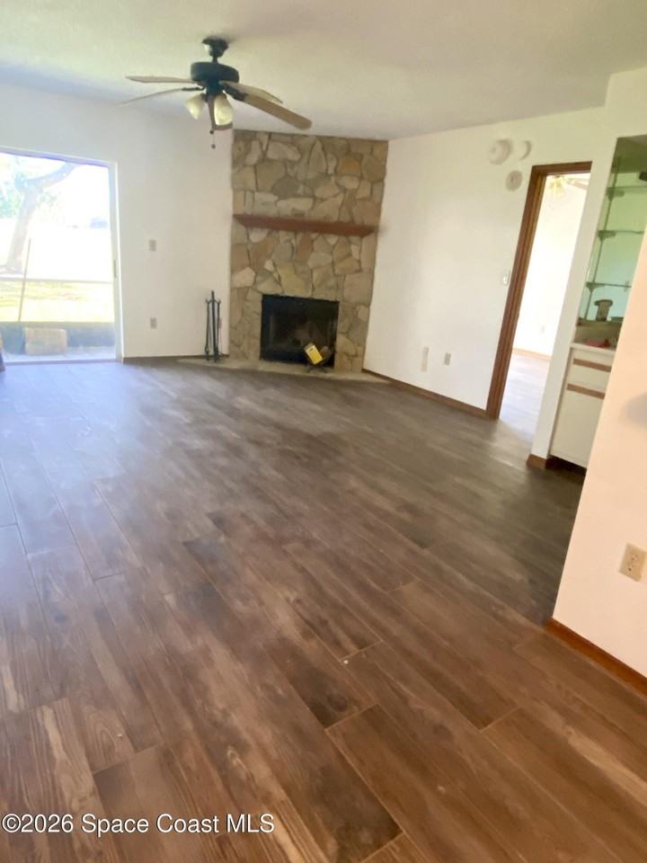 1600 Woodland Dr Apt 8103 - Photo 2 of 14