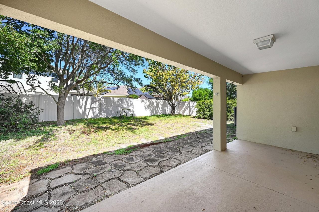 1202 Becket Pl - Photo 4 of 50