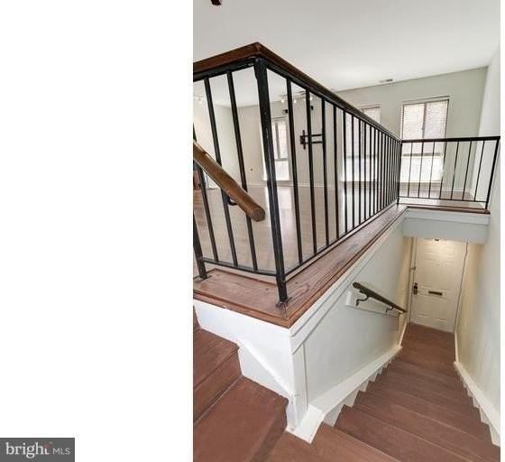 530 S Charles St - Photo 2 of 22