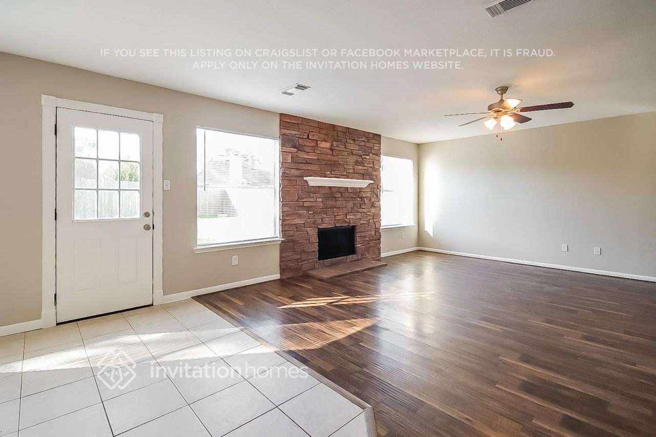 19719 Morning Glory Terrace Ct - Photo 5 of 16