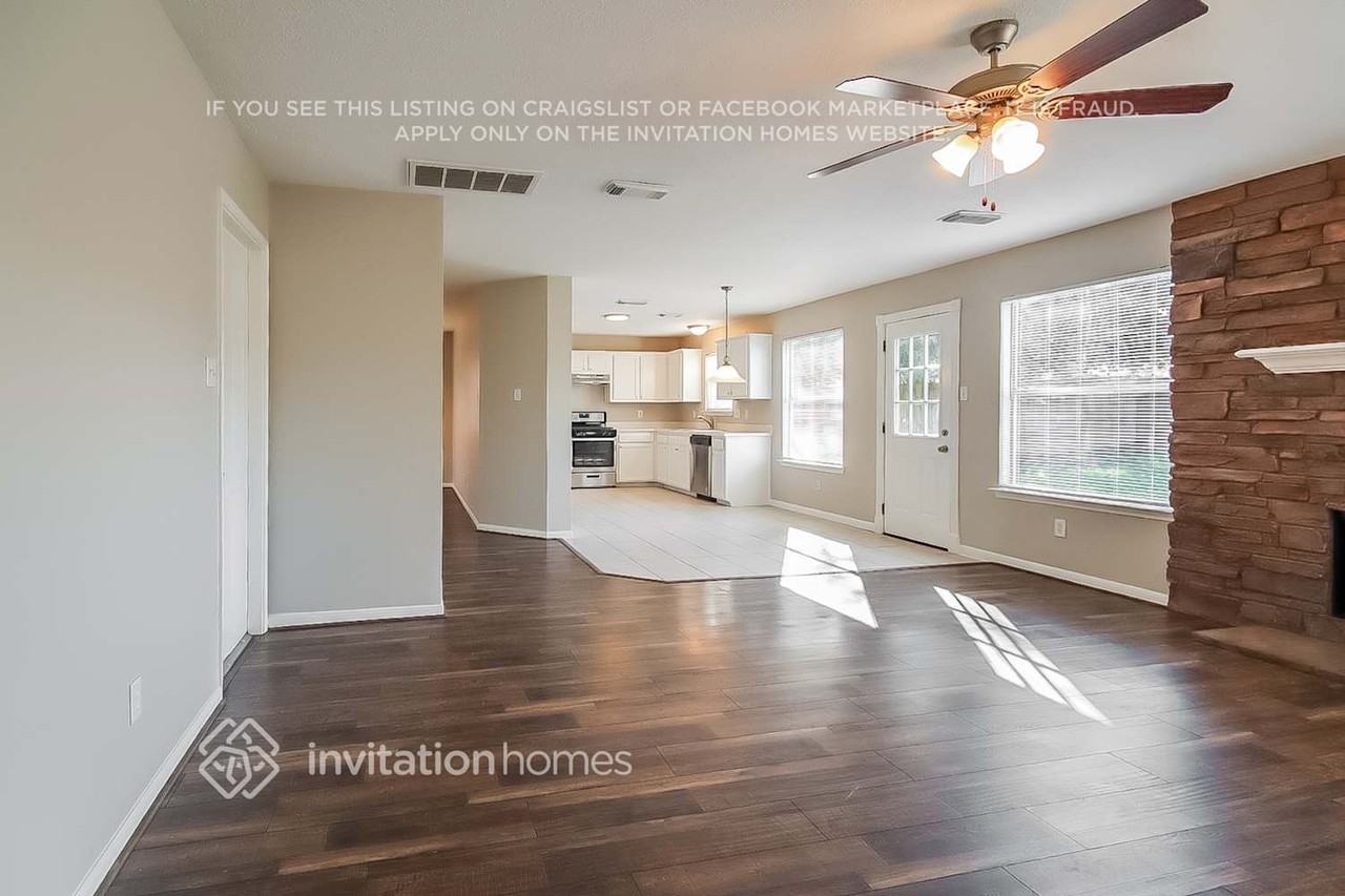 19719 Morning Glory Terrace Ct - Photo 6 of 16