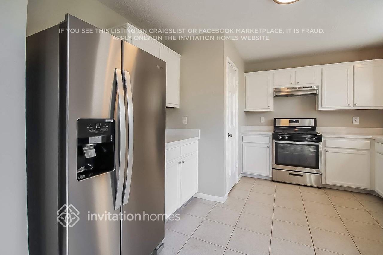 19719 Morning Glory Terrace Ct - Photo 7 of 16