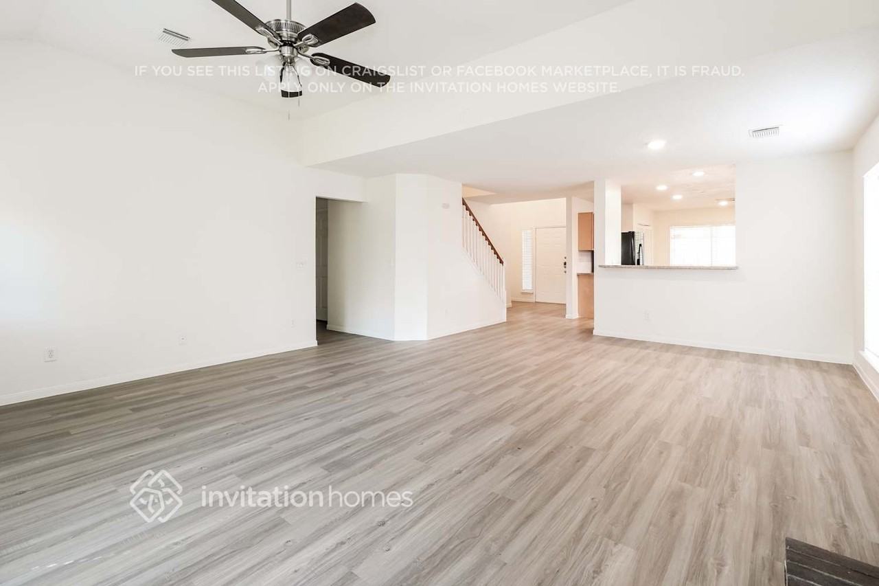 5742 Forest Timbers Dr - Photo 6 of 17