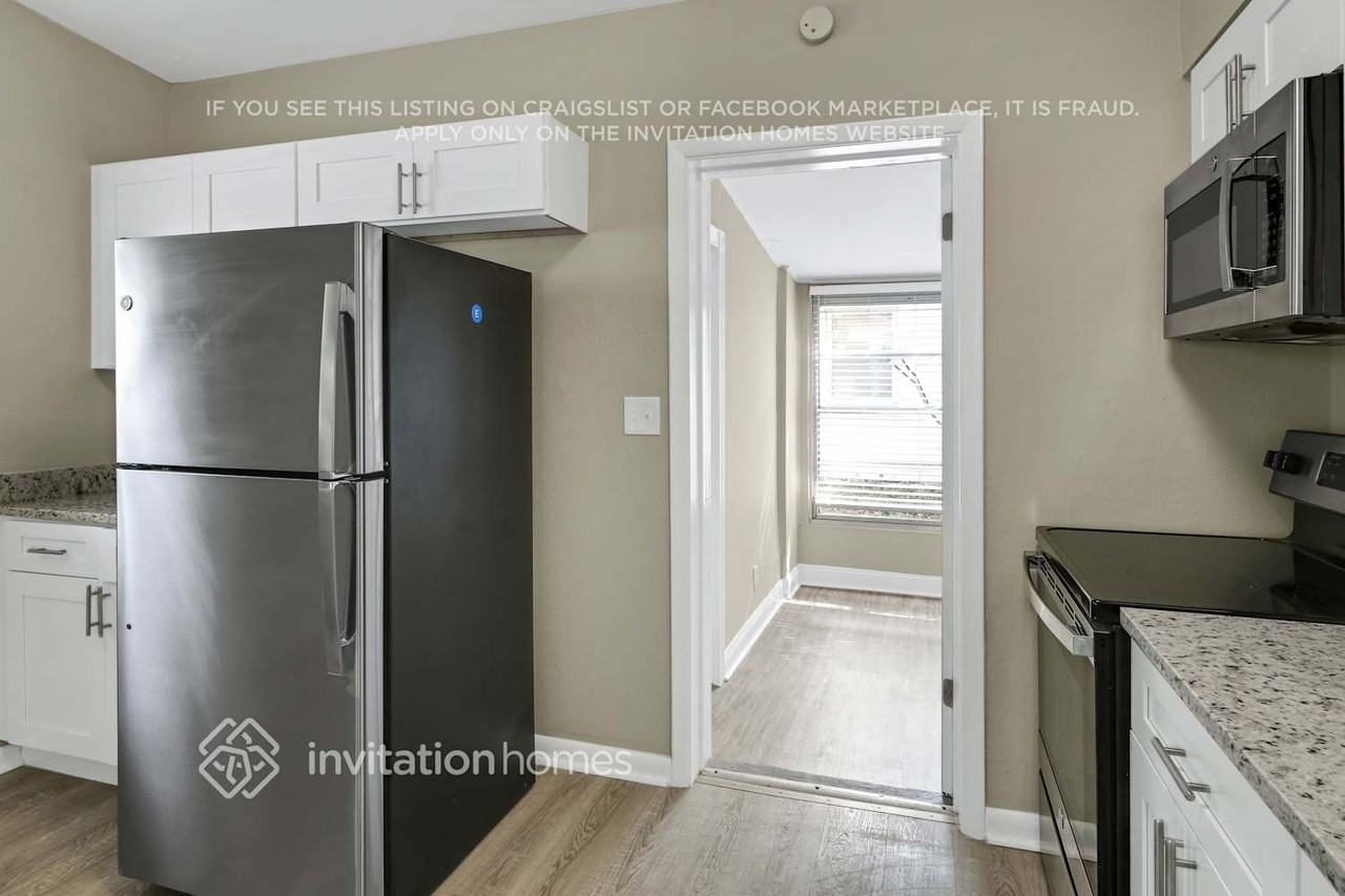 5226 7th Ave N - Photo 7 of 23