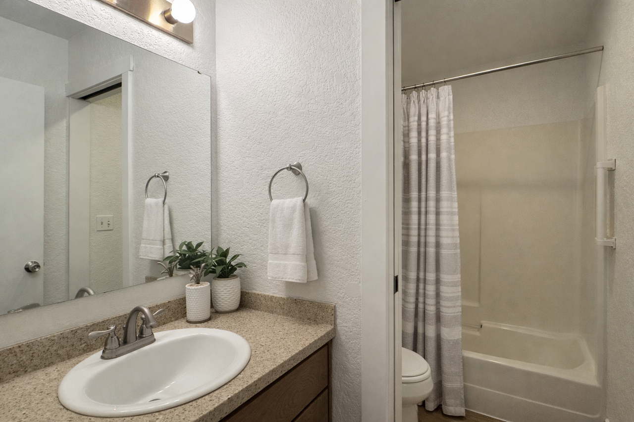 5237 Fauntleroy Way Southwest - Photo 6 of 20