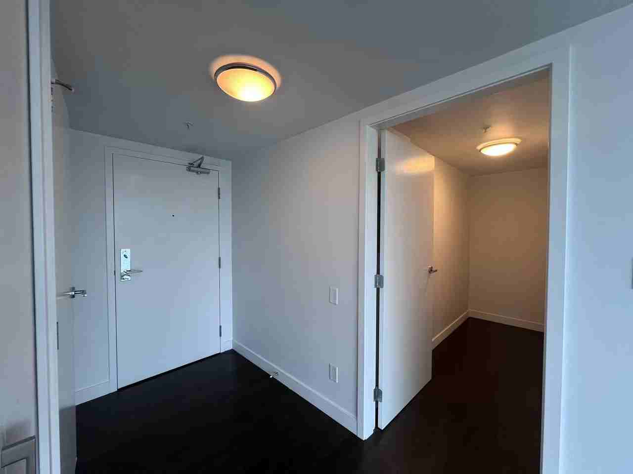 1258 West Broadway #1103 - Photo 3 of 5