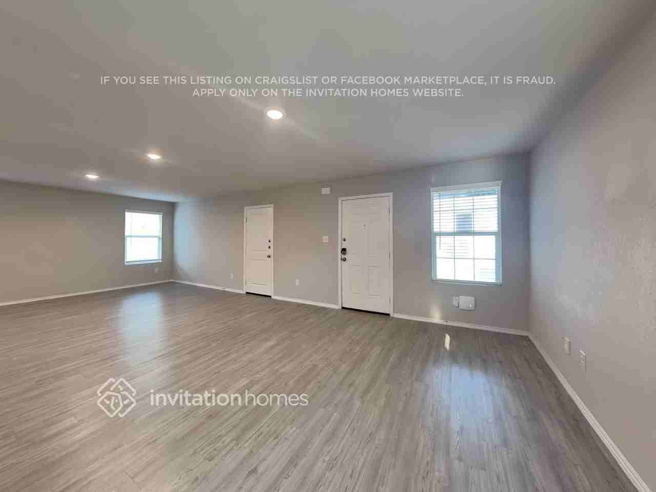 5715 Leon Pl - Photo 3 of 18