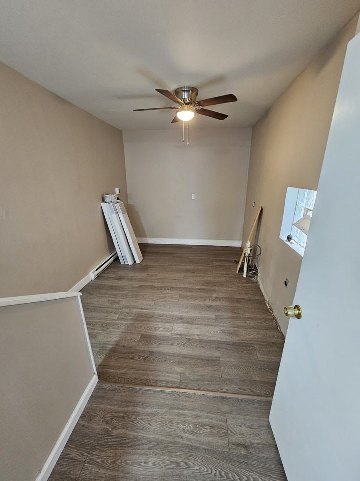 2938 West Susquehanna Avenue - Photo 3 of 5