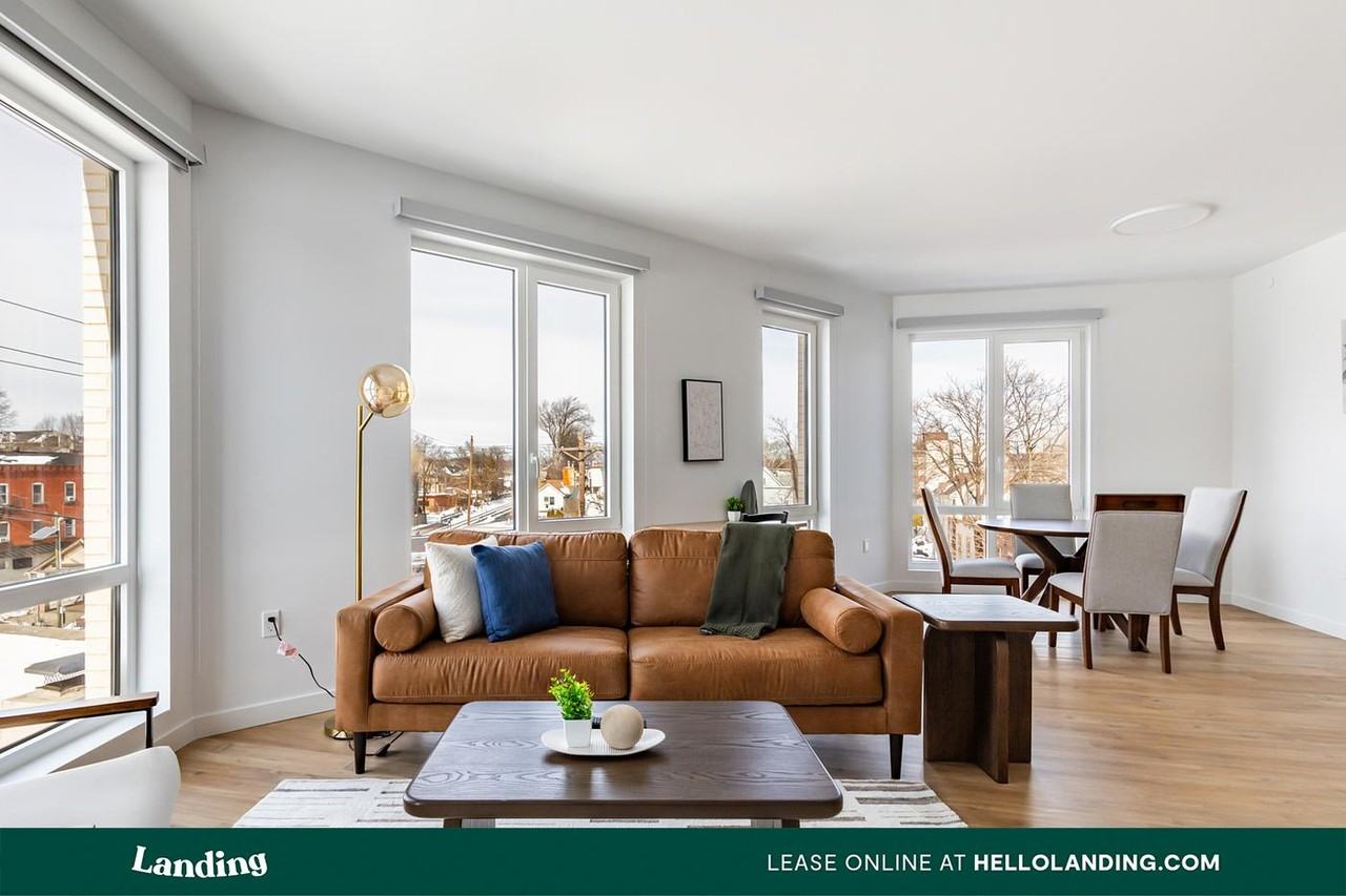 95 Anderson Street - Photo 3 of 50