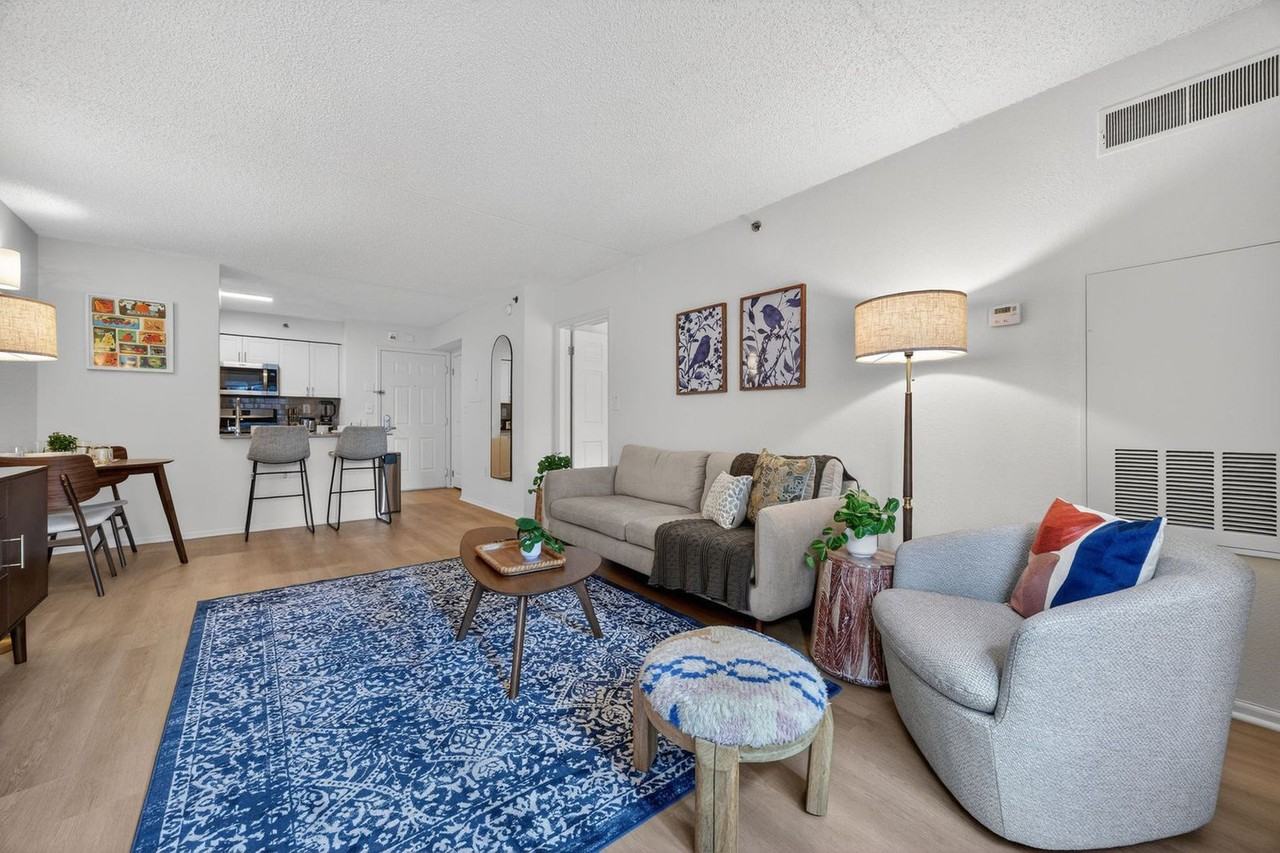 444 Washington Boulevard - Photo 2 of 50