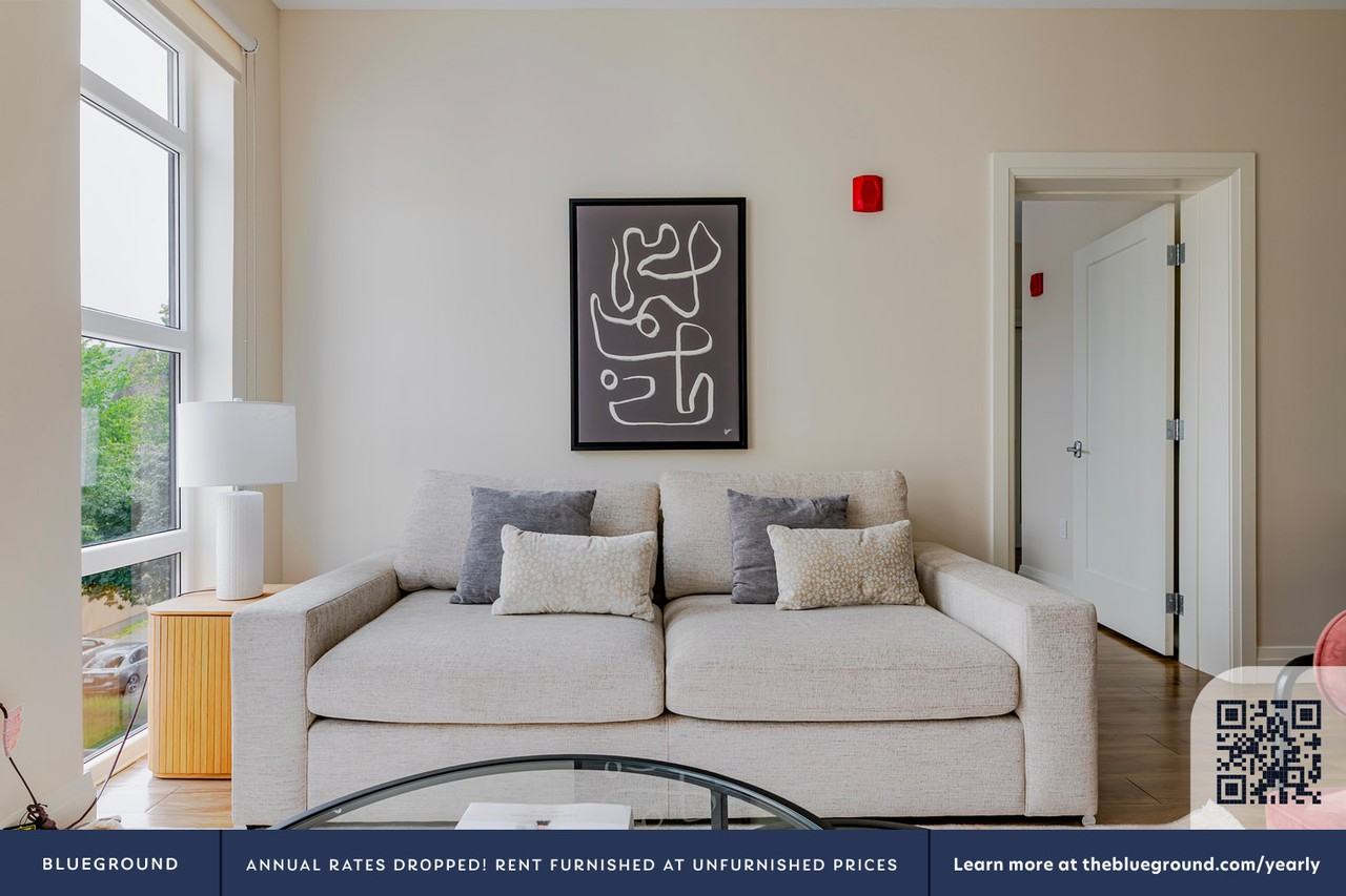 28 Austin Street - Photo 3 of 27