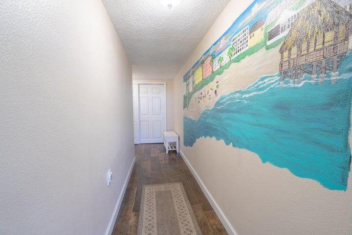 4800 Ocean Beach Blvd - Photo 2 of 24