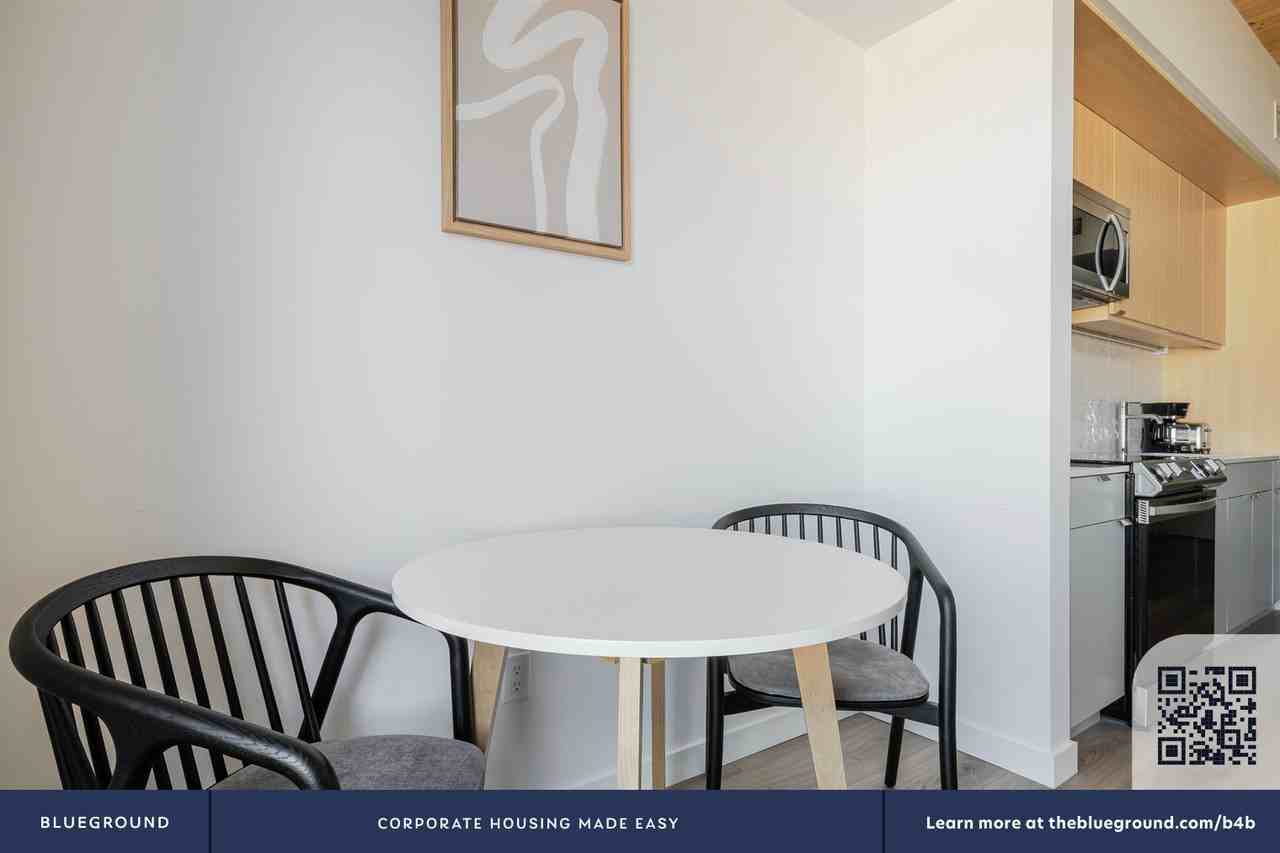 154 Broadway #1106 - Photo 6 of 27