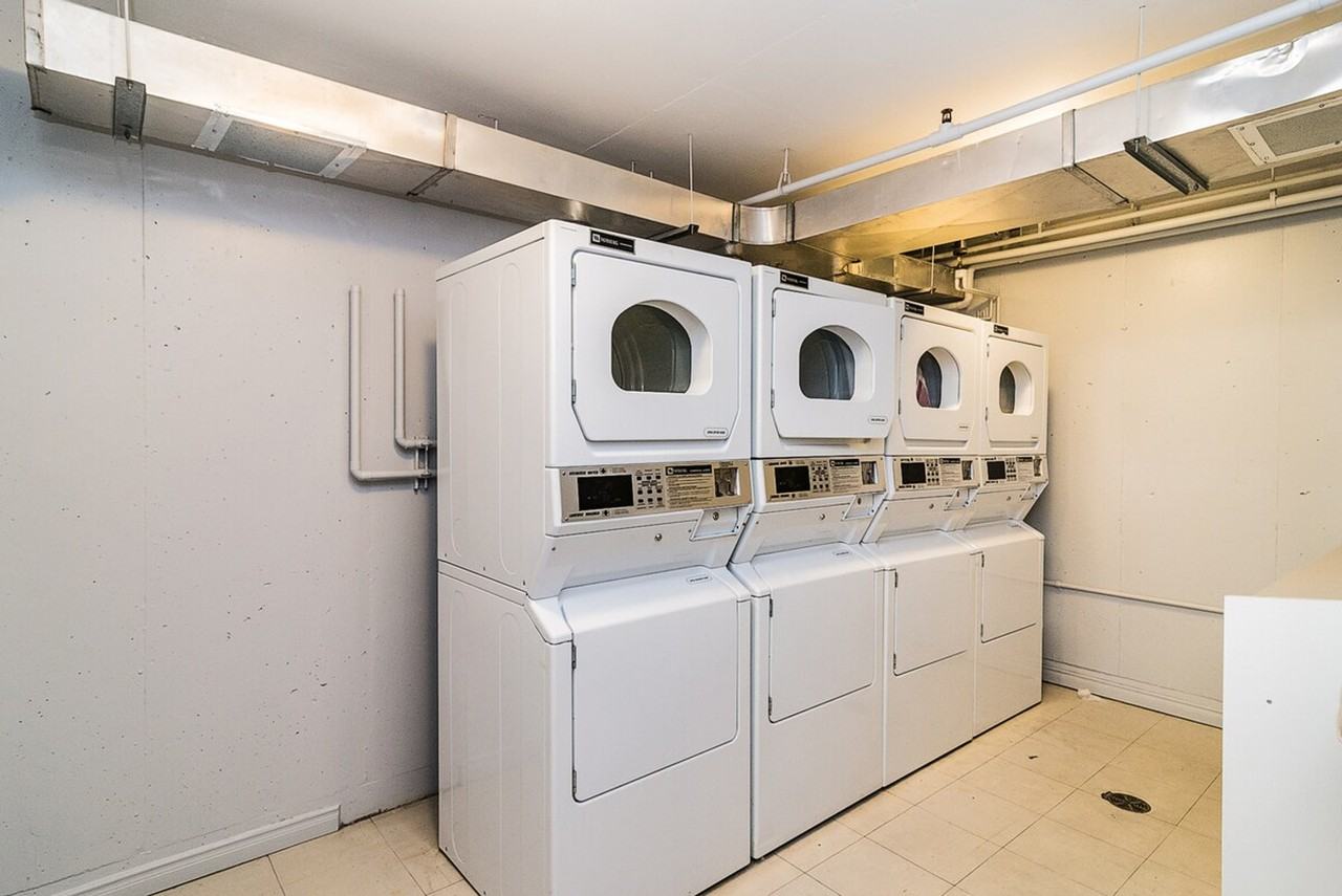 1206 Rue Sanguinet #1261766P - Photo 6 of 21