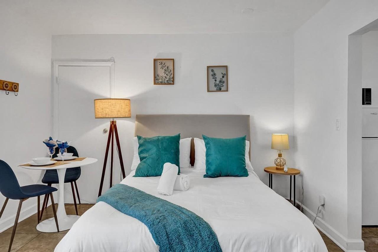 335 Desoto Street - Photo 6 of 26