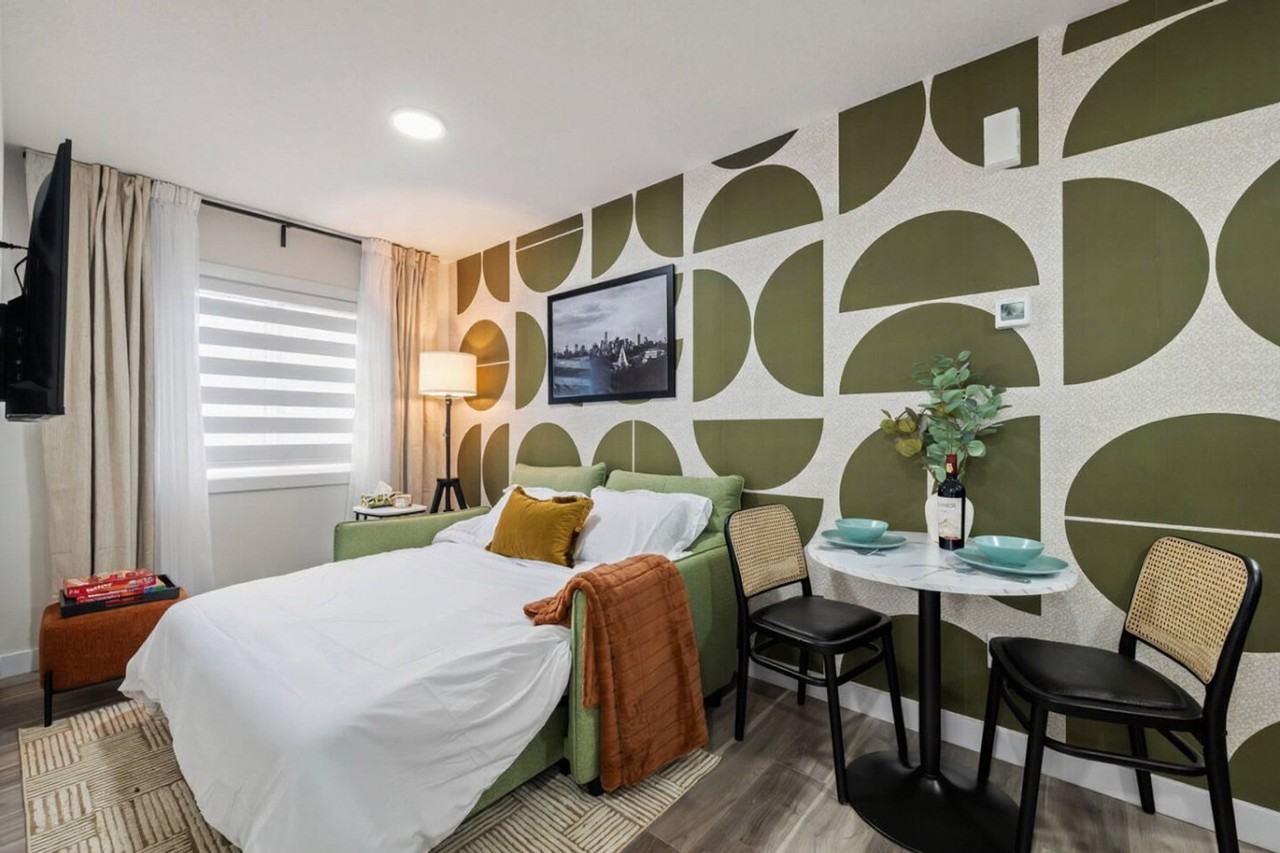 10749 73 Ave Nw #1317343P - Photo 3 of 40