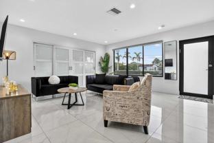 17835 Ne 6th Ave - Photo 1 of 1