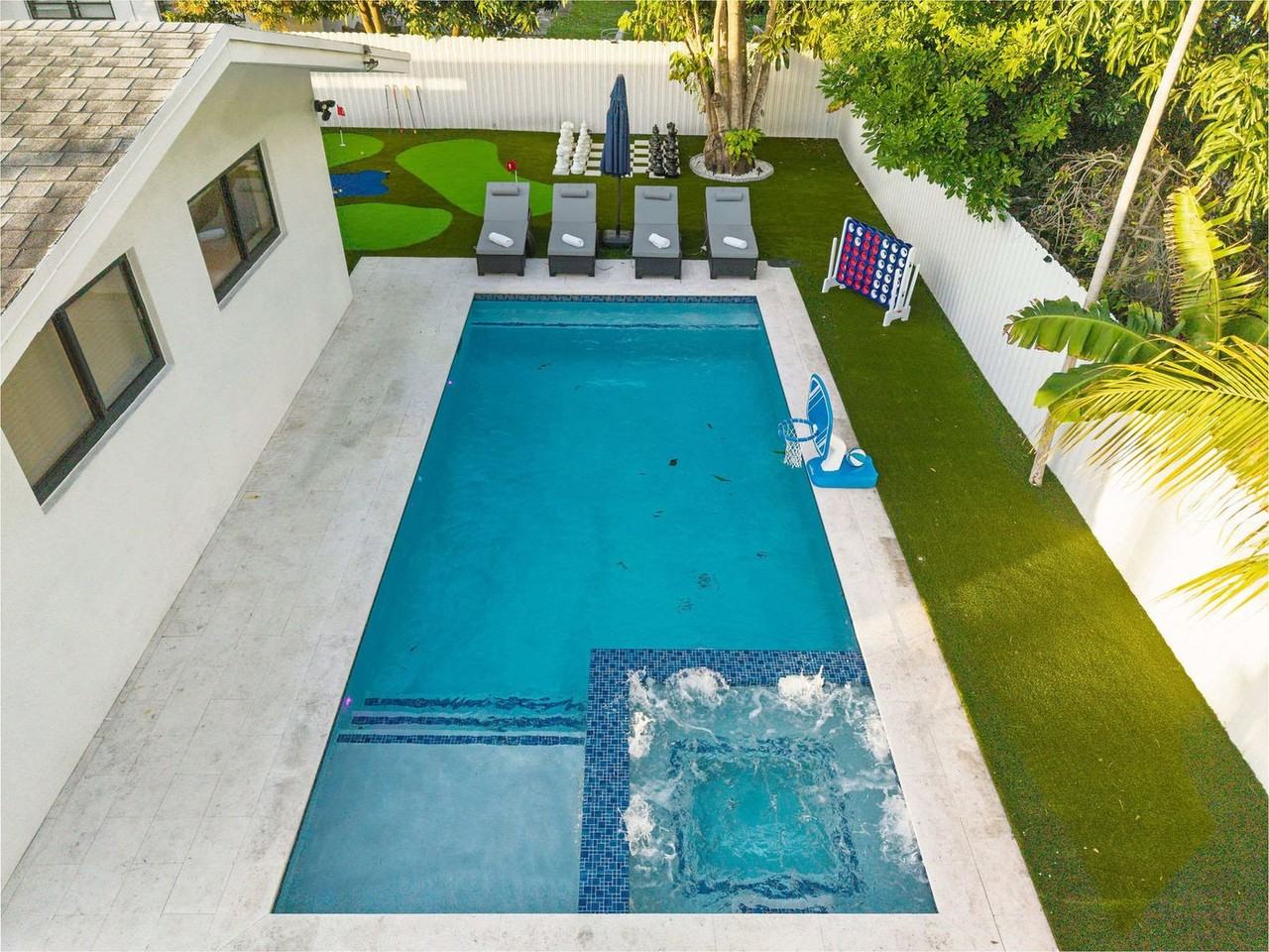 17835 Ne 6th Ave #1372317P - Photo 3 of 50