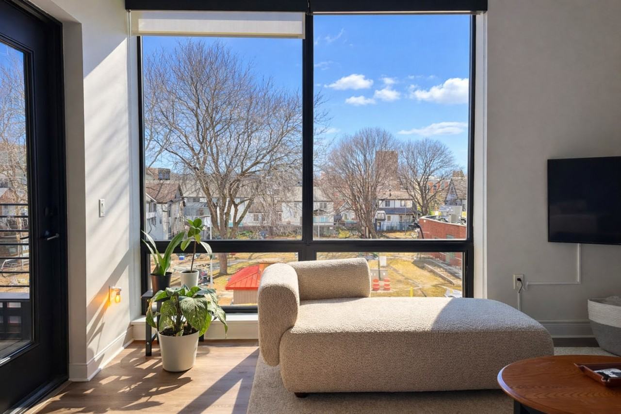 1632 N Franklin Pl #1379008P - Photo 3 of 20