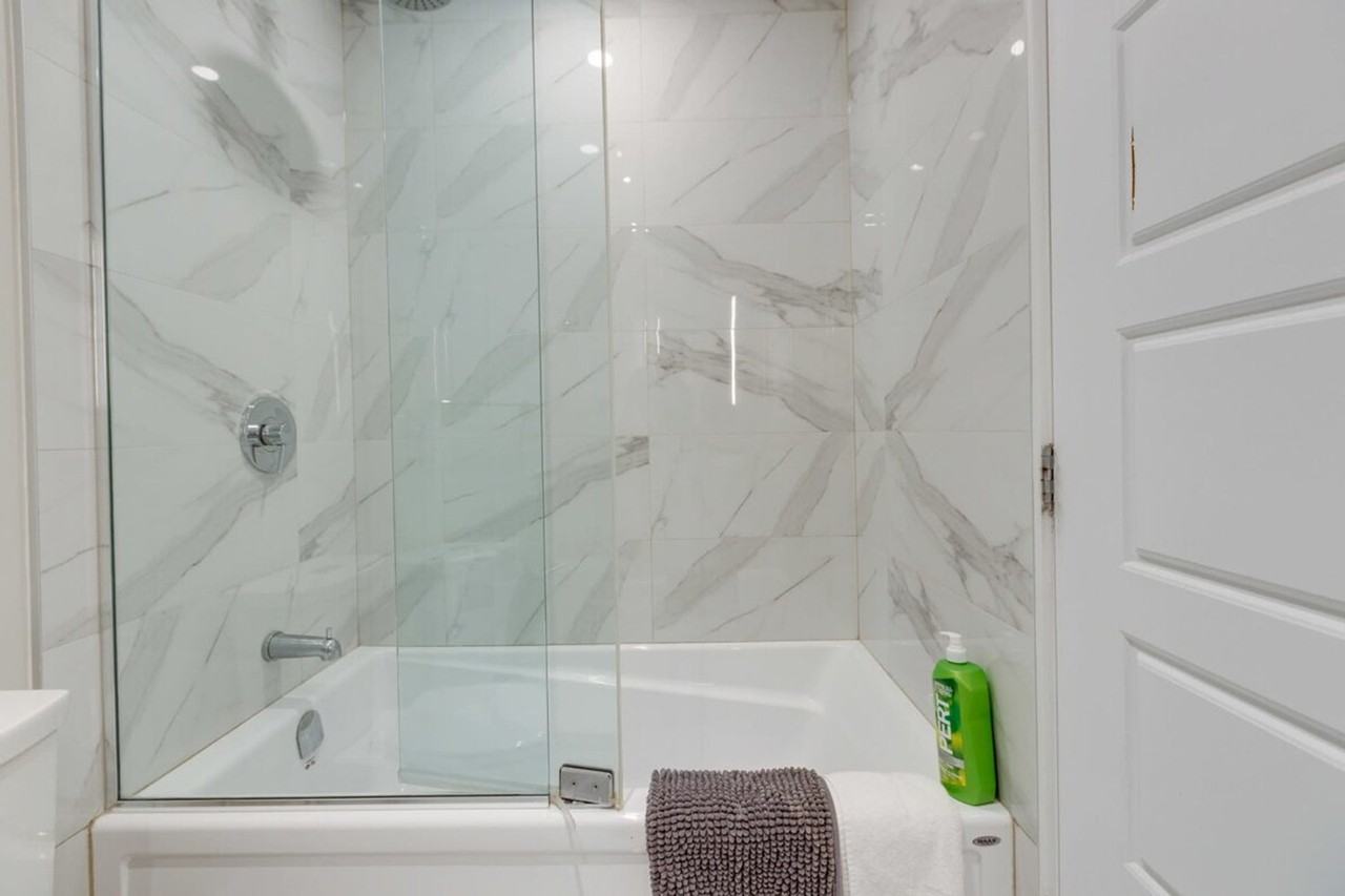 2205 Rue Saint-Marc #1385330P - Photo 5 of 16