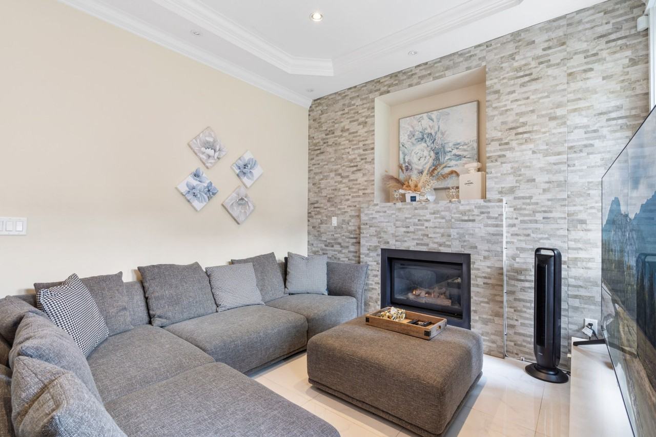 3374 Church St #1232685P - Photo 7 of 46