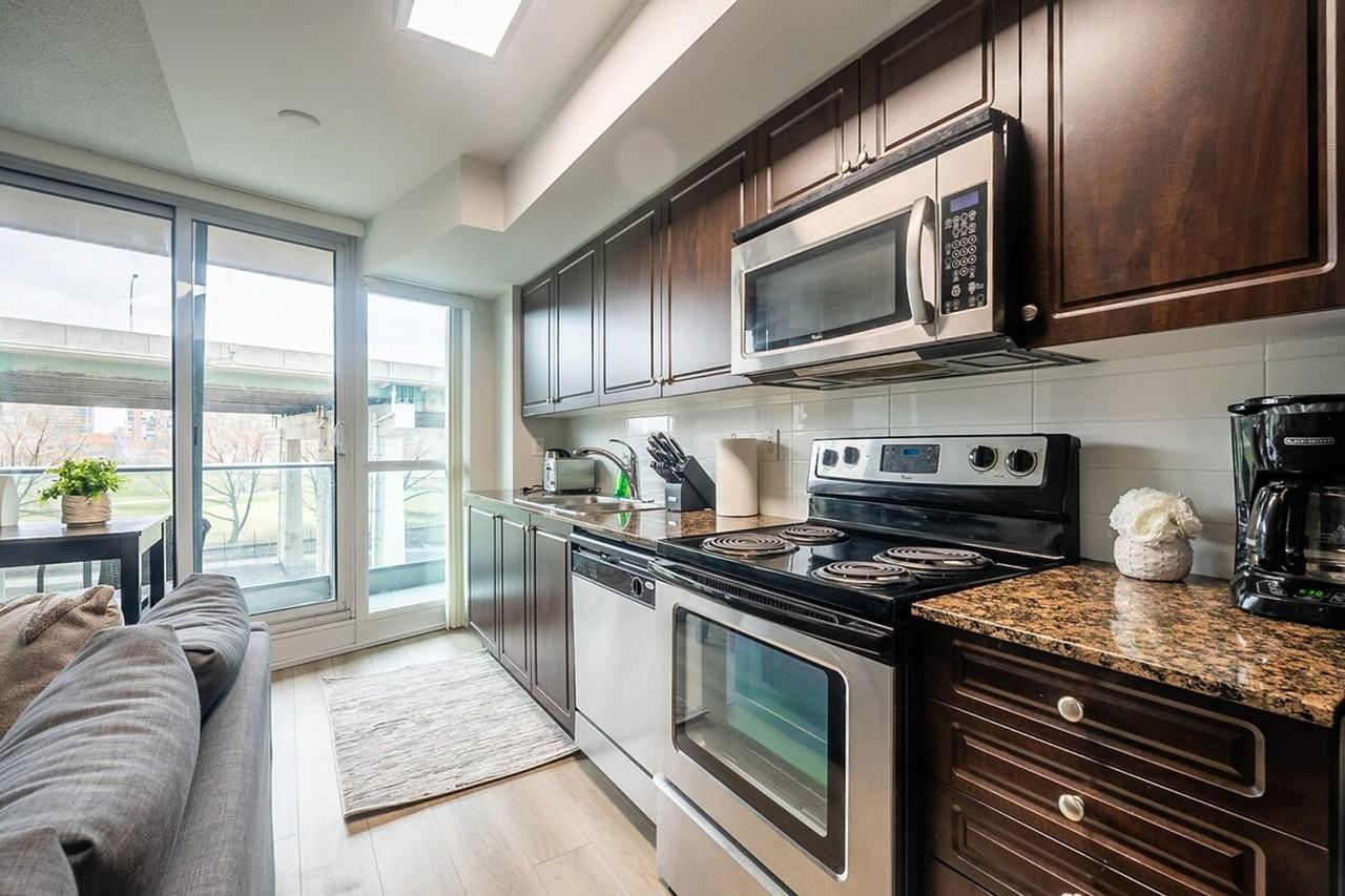 9 Bastion St #1390136P - Photo 5 of 28