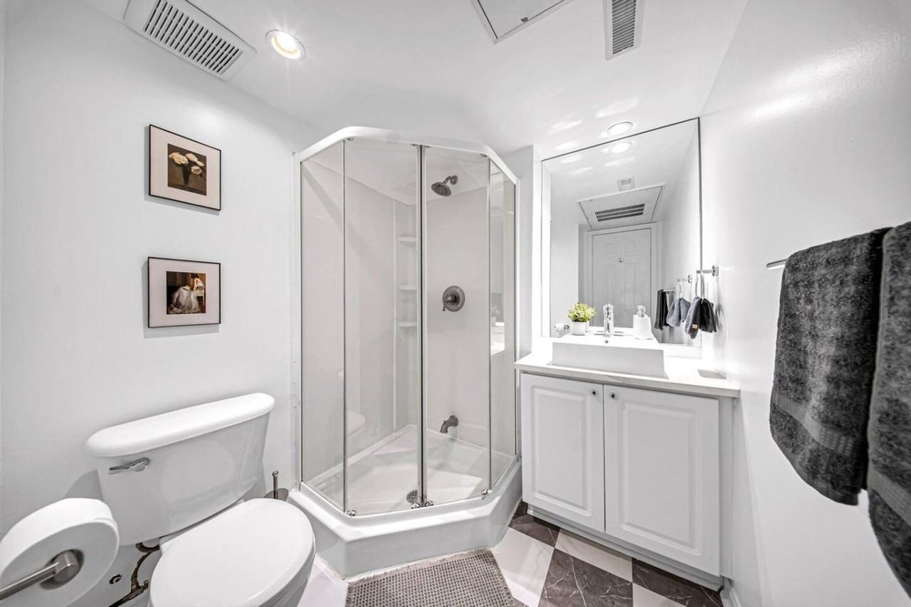 9 Niagara St #1388908P - Photo 3 of 18