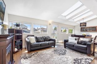 3522 Dundas St - Photo 1 of 1