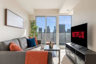 251 Jarvis St - Photo 1 of 1