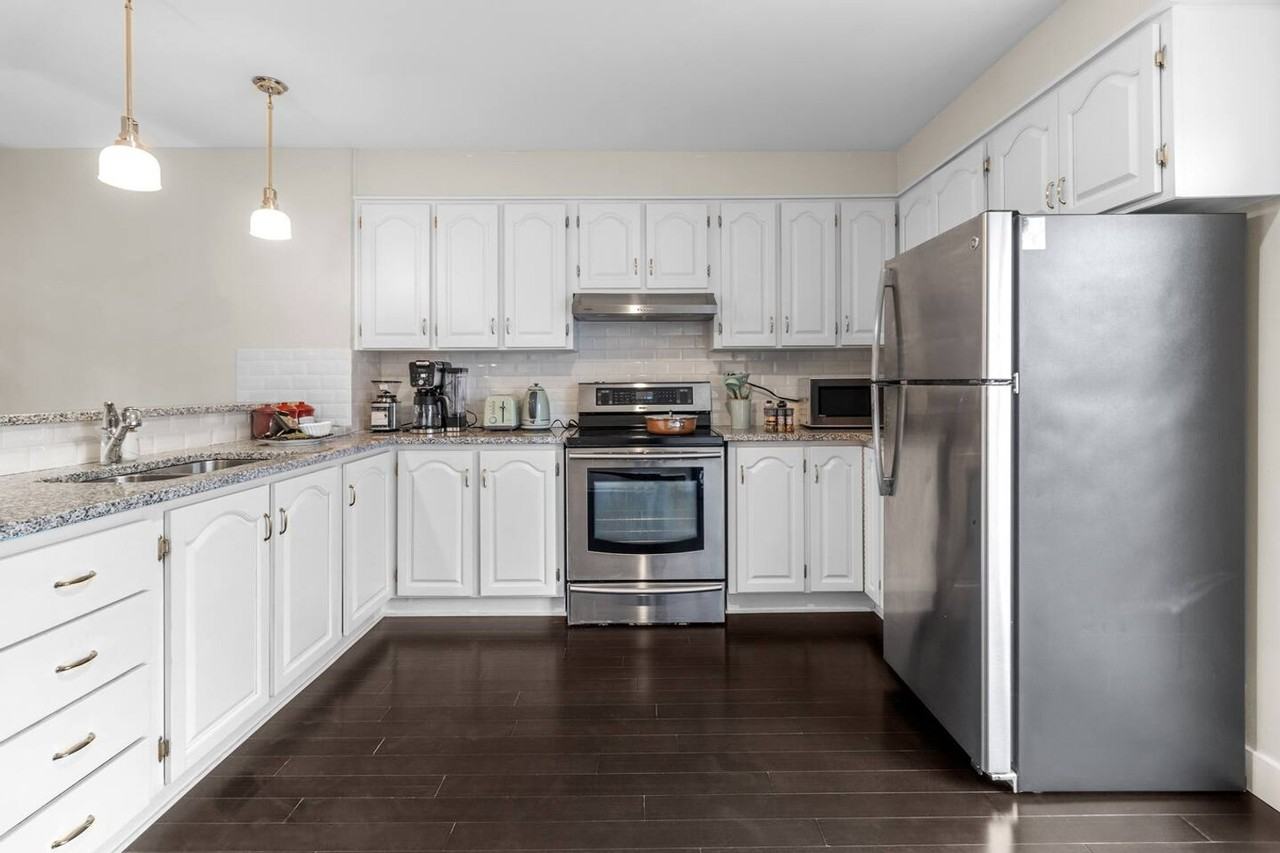 45 Quidi Vidi Rd #1438822P - Photo 2 of 23