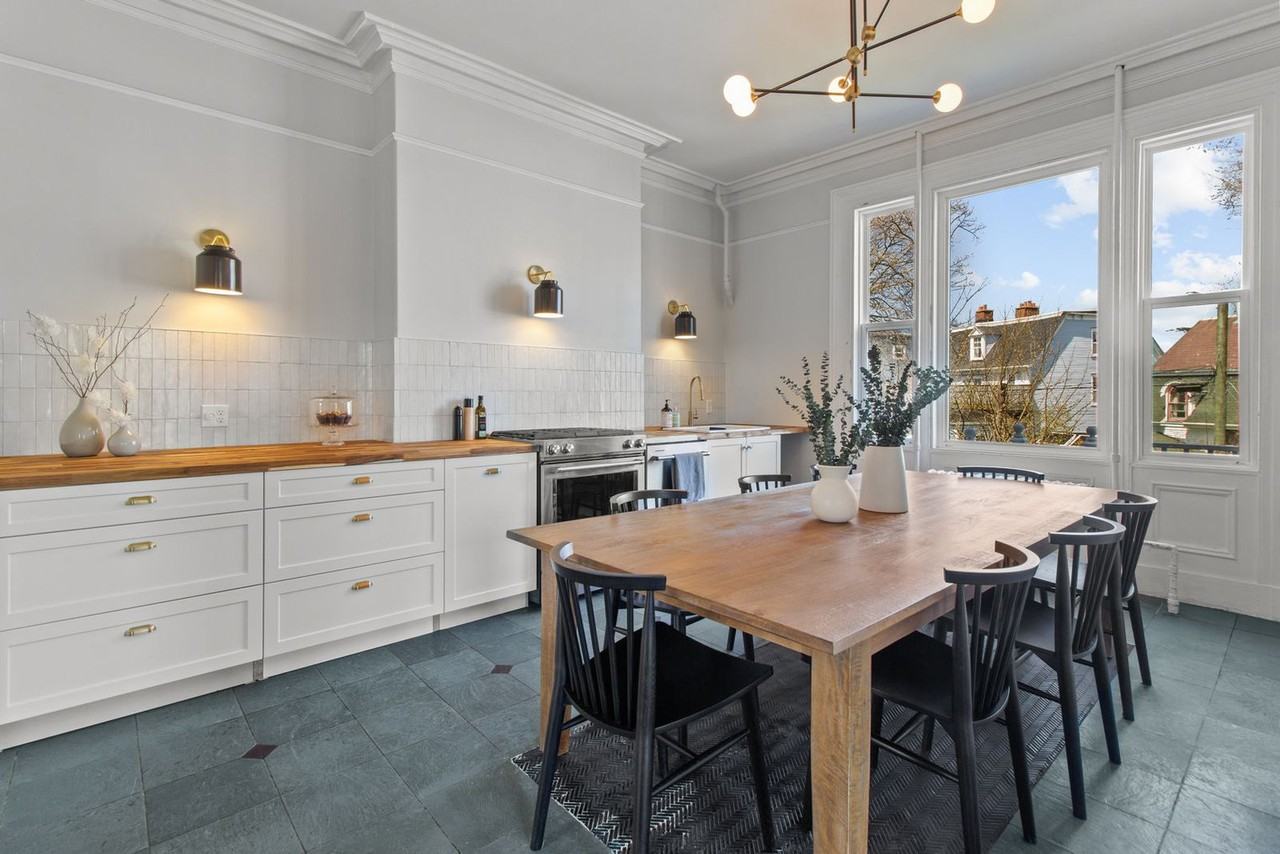 2 Barnes Rd #1438818P - Photo 3 of 46