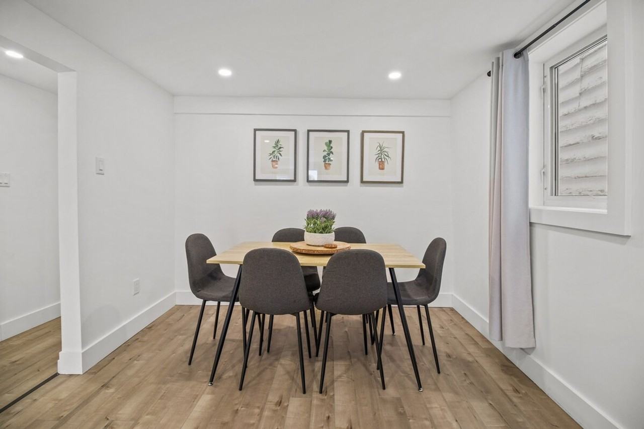 74 Hayward Ave #1438843P - Photo 5 of 32