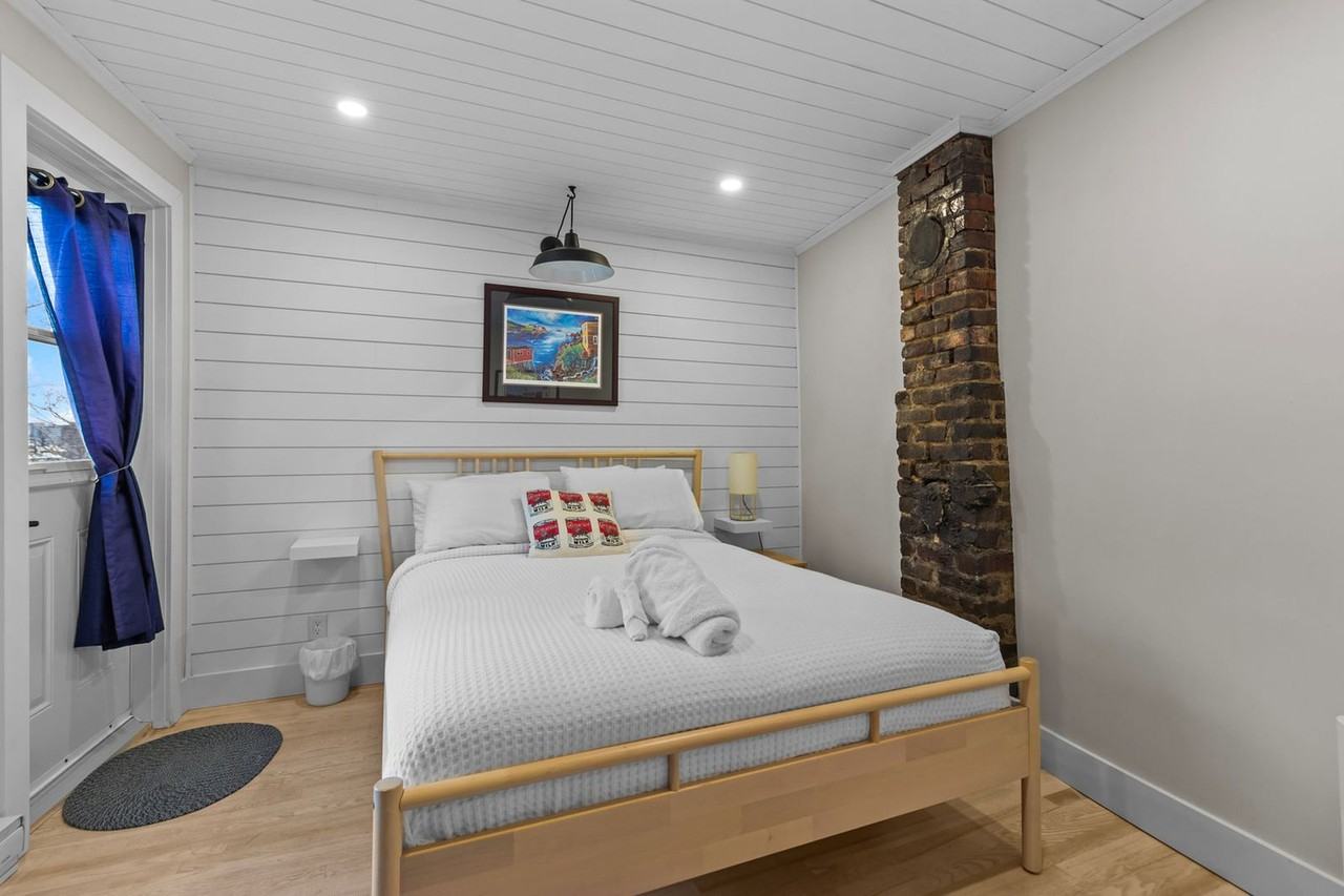 14 Signal Hill Rd #1438807P - Photo 5 of 35