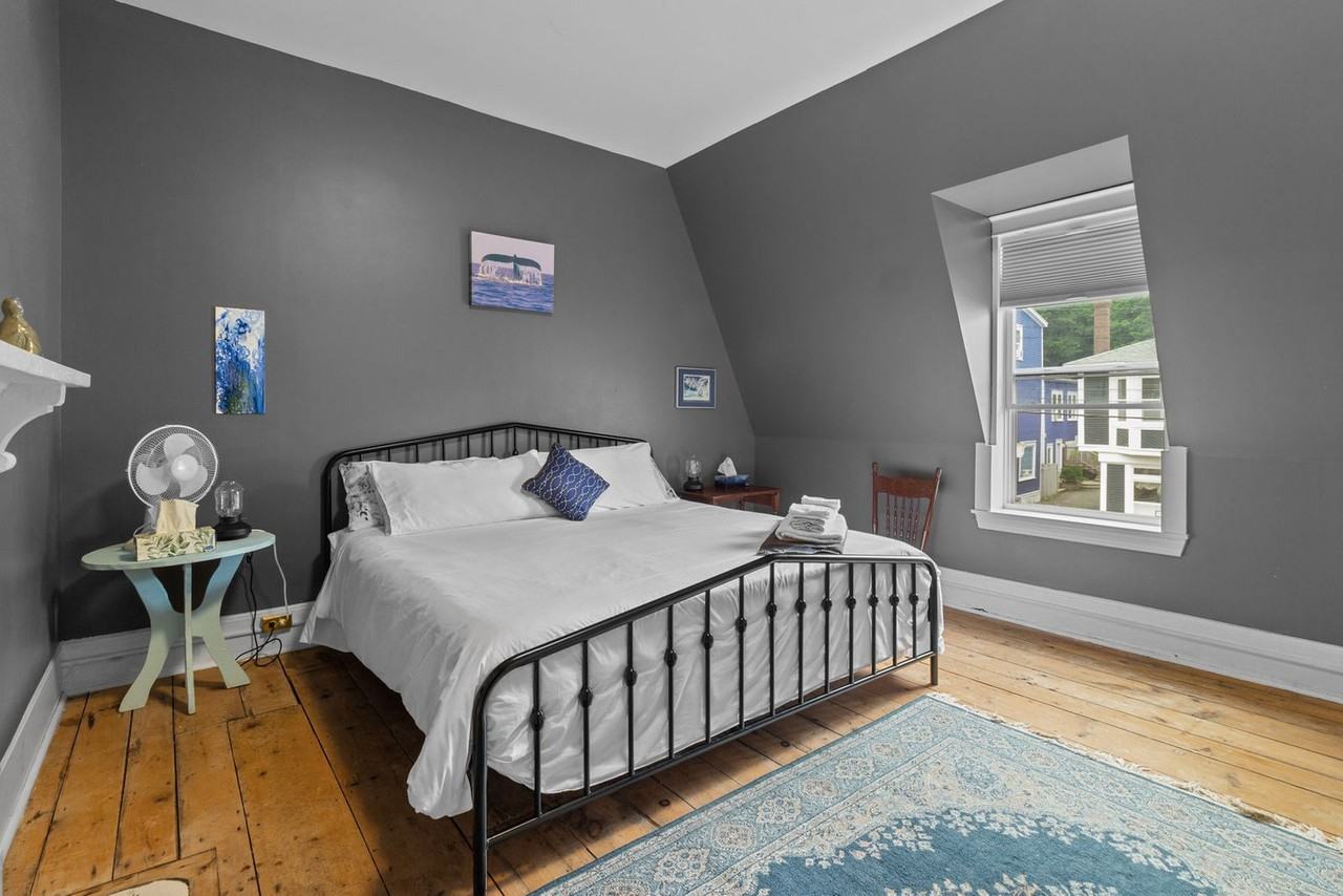 79 Alexander St #1438811P - Photo 6 of 23