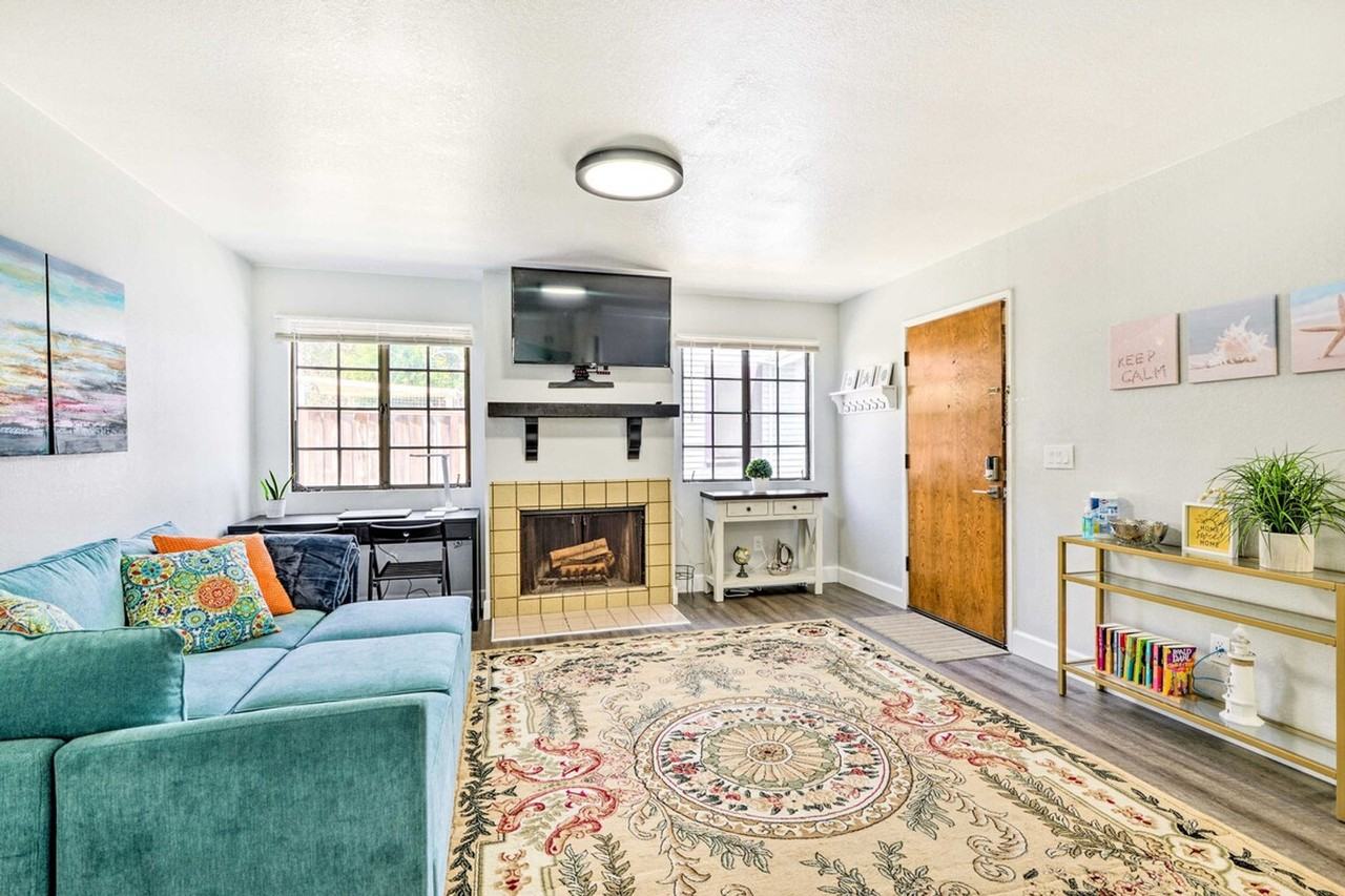 434 Larkin St #1305279P - Photo 5 of 24