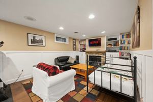 featured image of 8212 98 Ave Nw