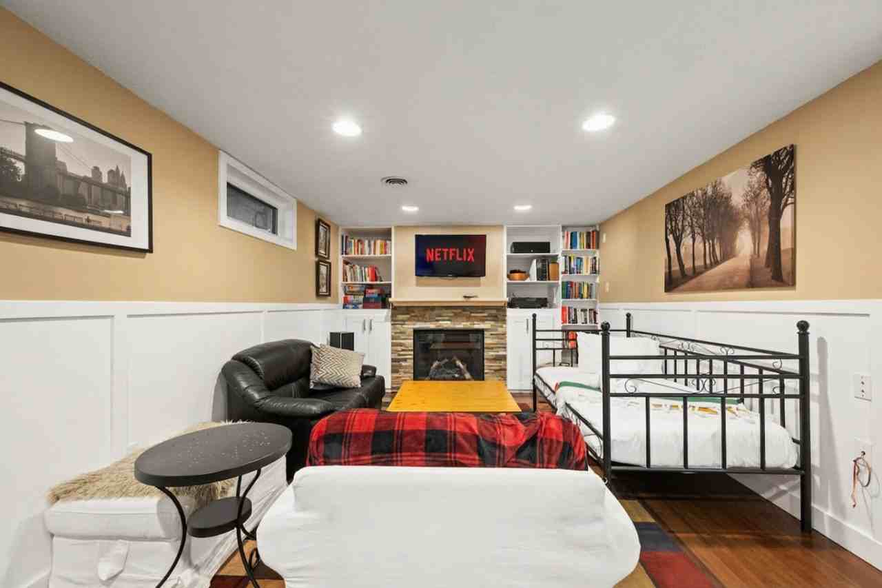 8212 98 Ave Nw #1340544P - Photo 3 of 50