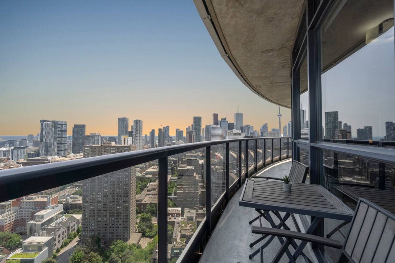 224 Carlton St #1403803P - Photo 2 of 20