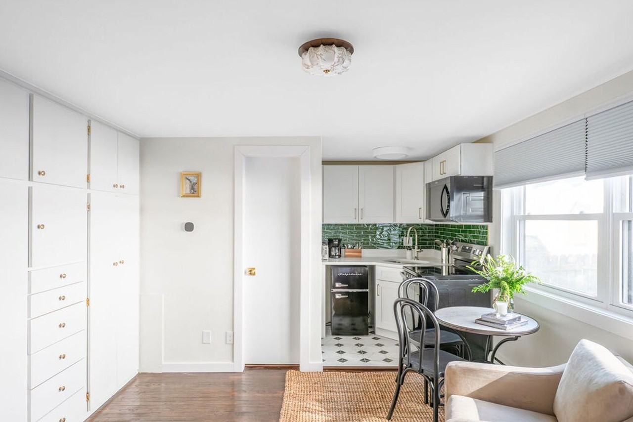 200 S Henry St #1468339P - Photo 4 of 13