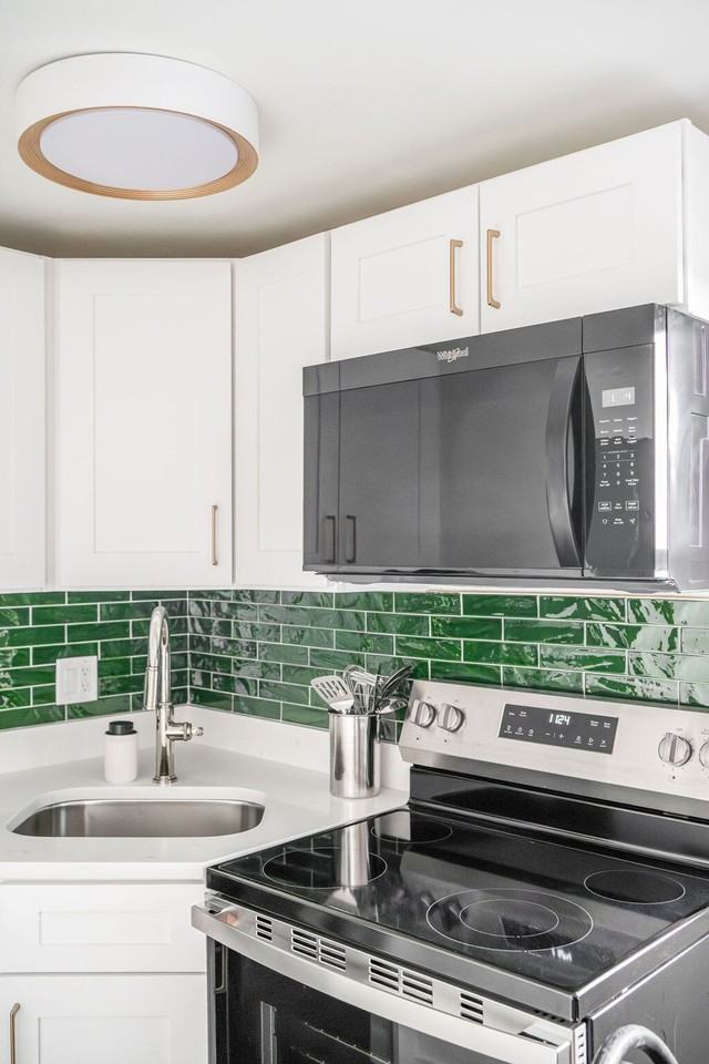 200 S Henry St #1468339P - Photo 6 of 13