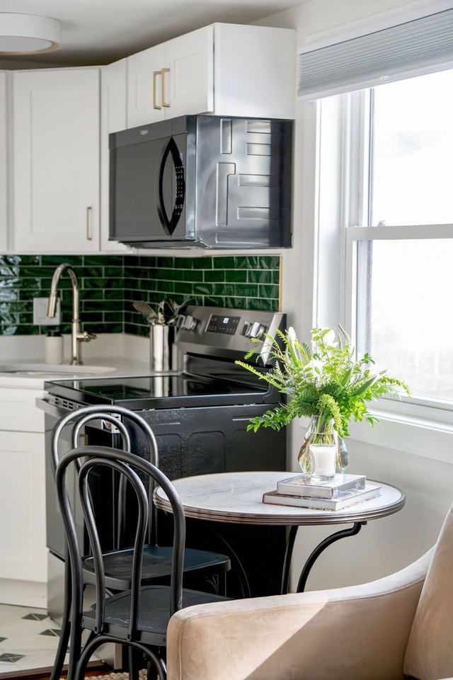 200 S Henry St #1468339P - Photo 7 of 13