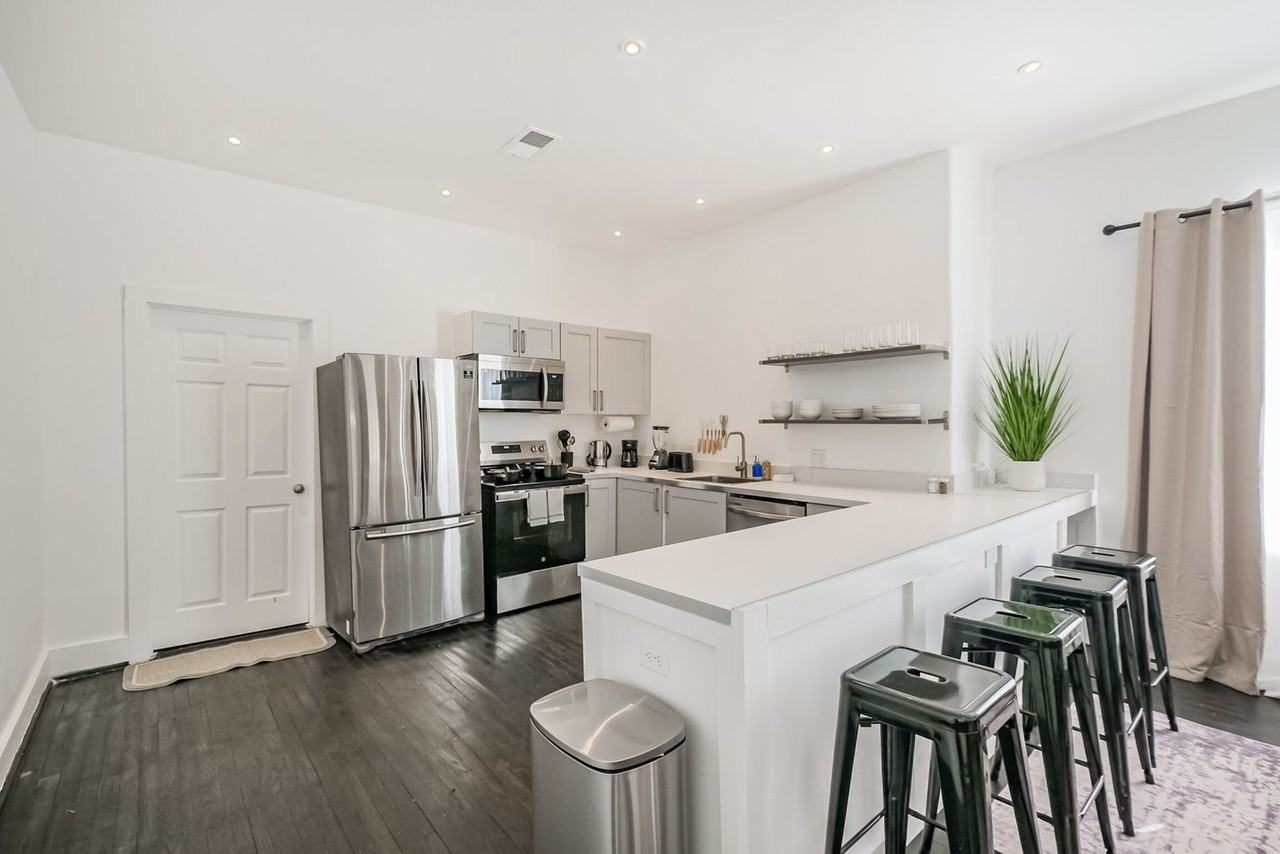 3309 Webster St #1472545P - Photo 3 of 31