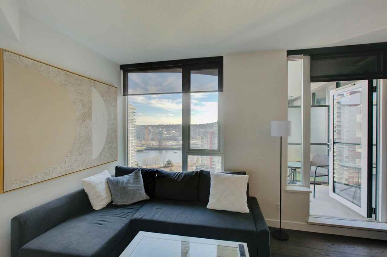 32 Smithe St #1473074P - Photo 7 of 35