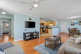 2421 Beachview Dr - Photo 1 of 1